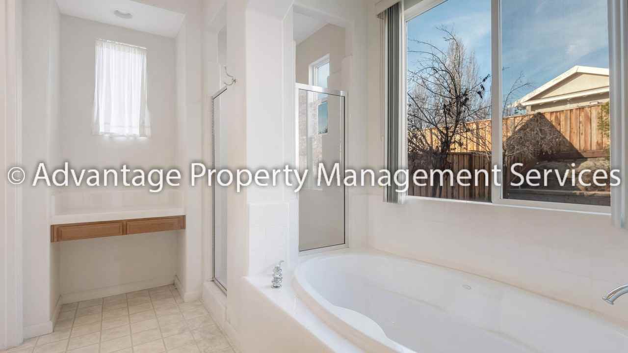 200 Alkanite Ct - Photo 4 of 18