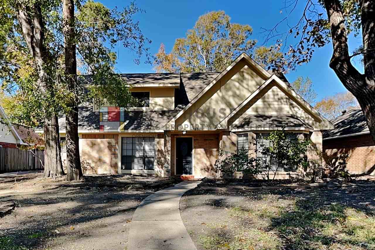 2507 Brookdale Dr - Photo 2 of 27