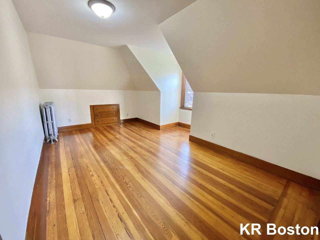 Gardner St. & Linden St. #3F - Photo 4 of 50