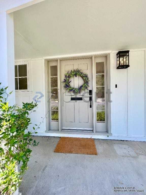 1531 Silver Trl - Photo 2 of 36