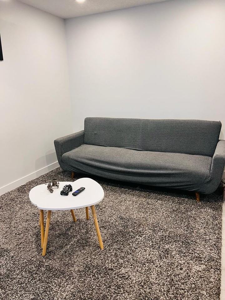 144 Evanscrest Park Northwest - Photo 2 of 6