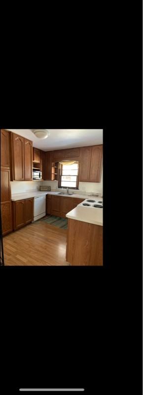 661 South Park Avenue - Photo 4 of 9