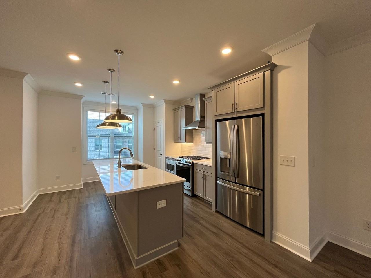 3191 Bartee Walk - Photo 2 of 23