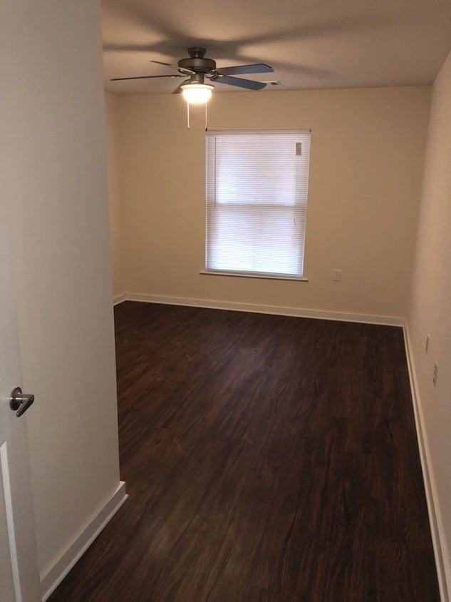 Patriots Way Apartments Move in Special get 2 months FREE if you move in by 12/15/25 - Photo 5 of 10