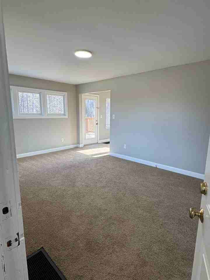 2325 Johnstown - Photo 4 of 36