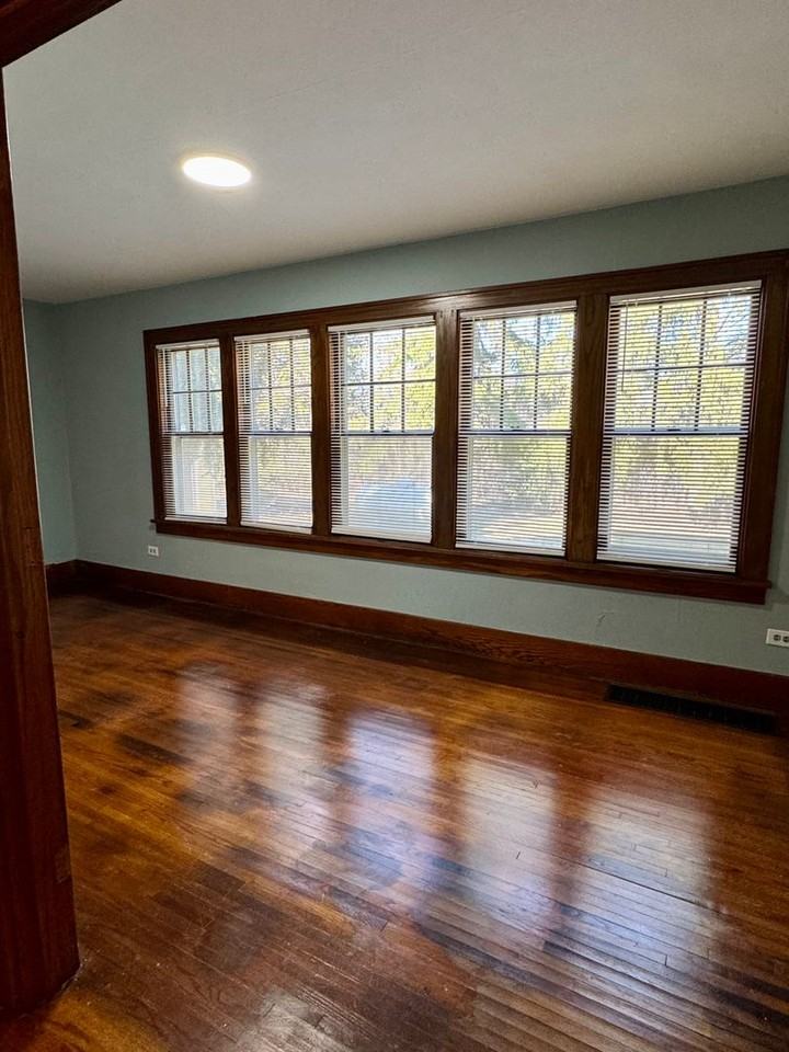 5830 Thomas Rd - Photo 7 of 50