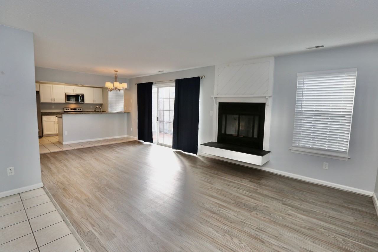 3420 Marabou Ln - Photo 4 of 30