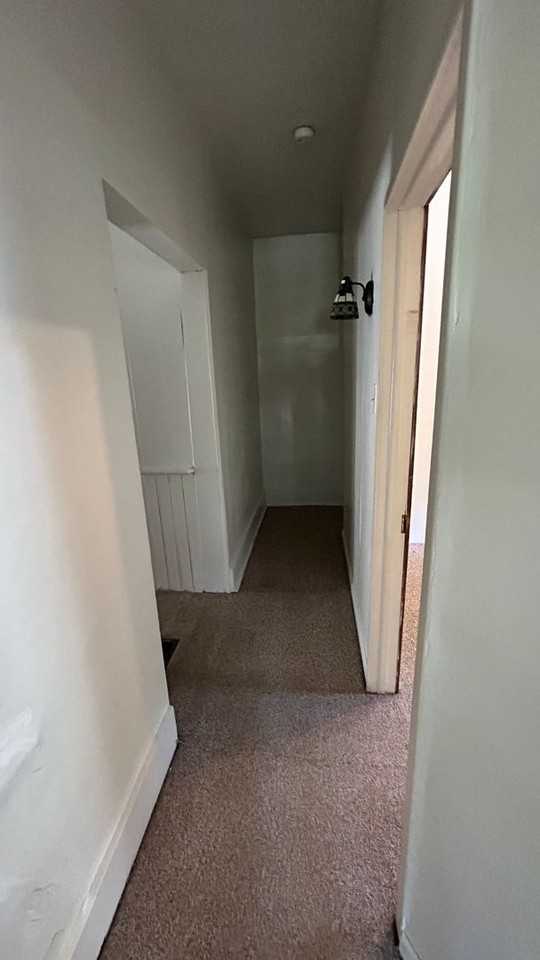 310 East 11th Street - Photo 6 of 12