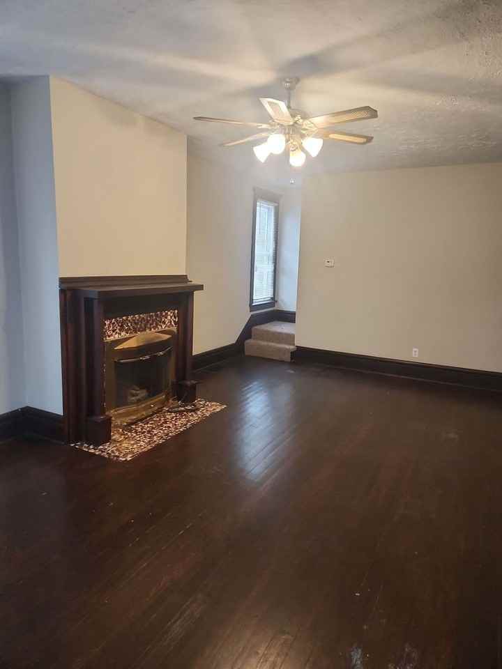 55 N Fulton Ave - Photo 2 of 15