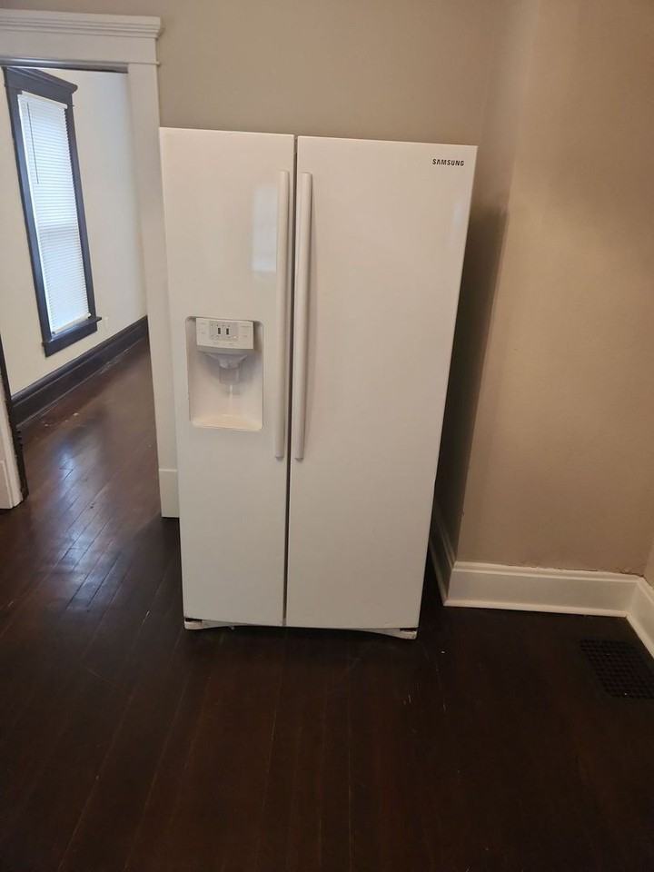 55 N Fulton Ave - Photo 7 of 15
