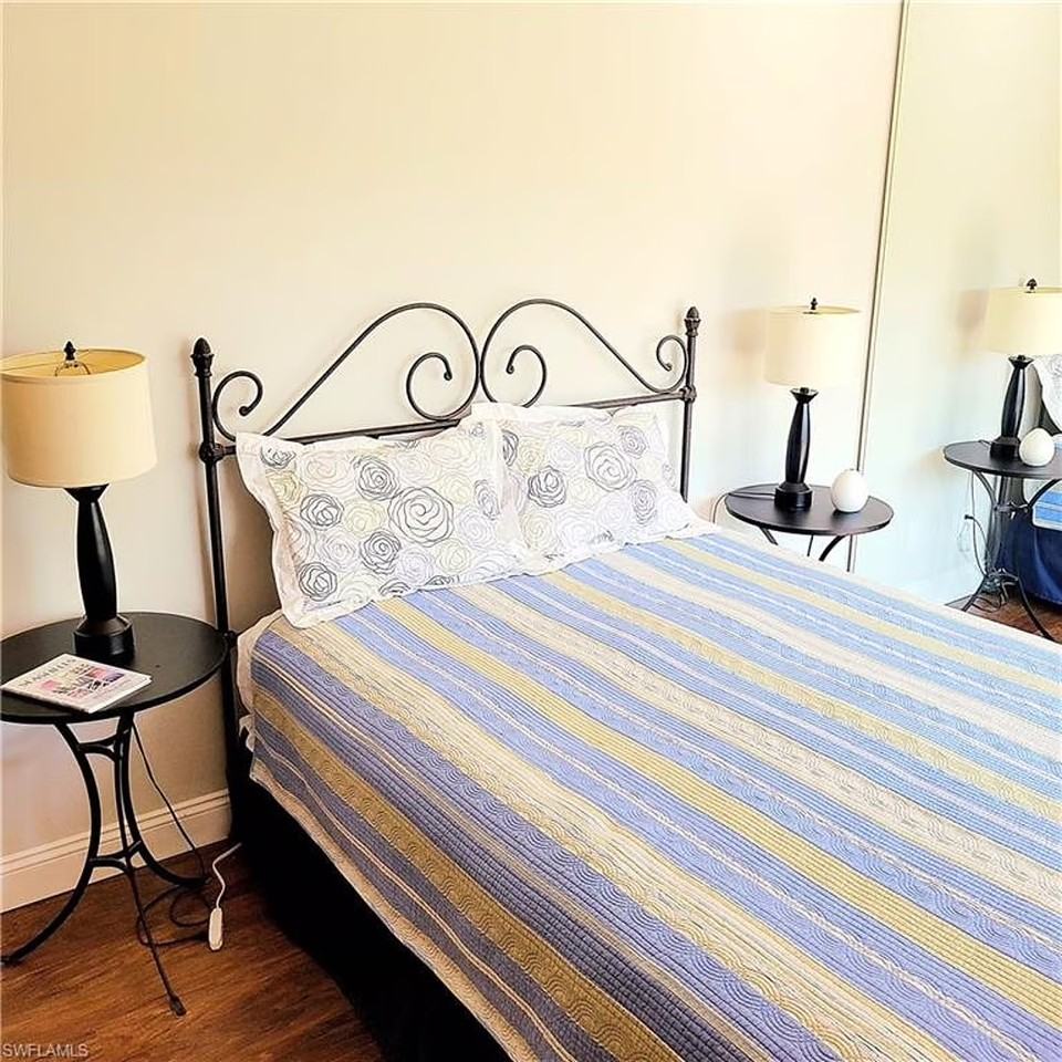 4039 Sandlewood Ln #4 - Photo 4 of 17