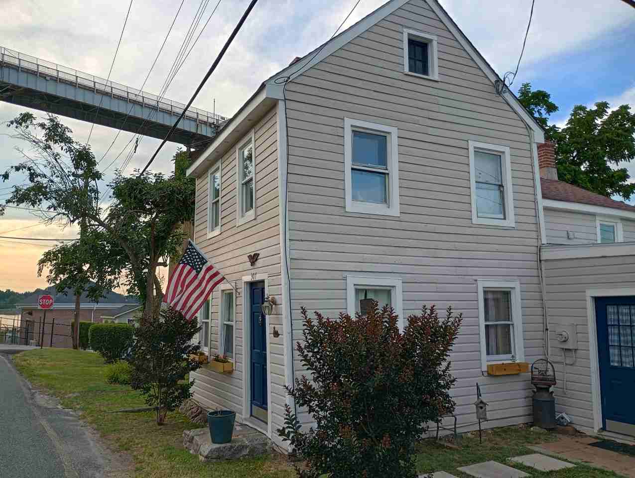 307 2nd St #NA - Photo 2 of 12