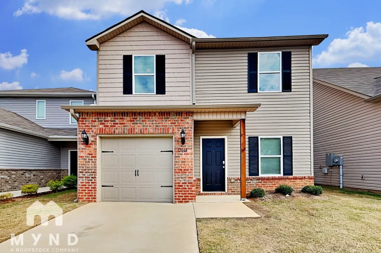 12668 Waterbury Way - Photo 3 of 27