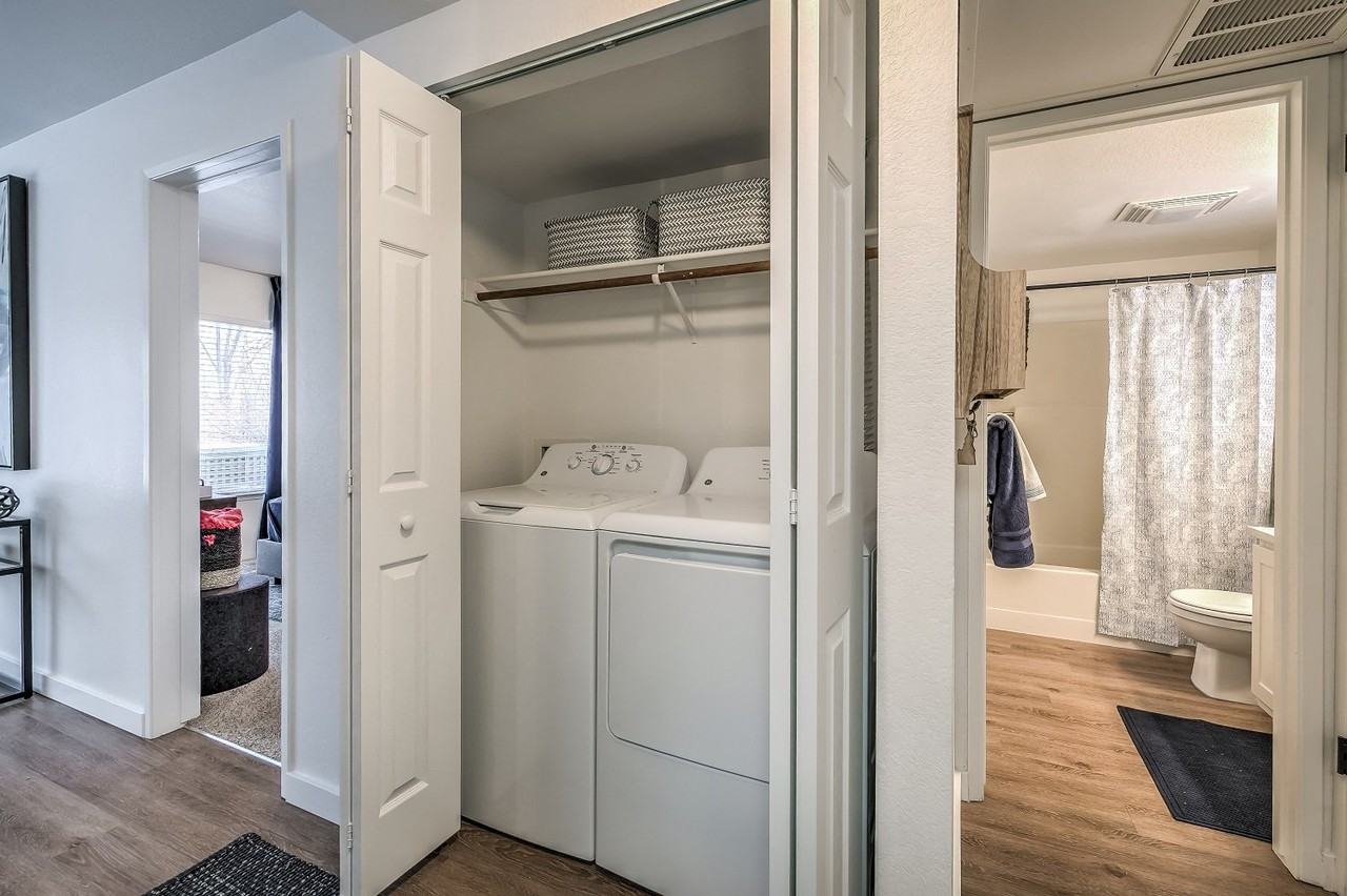 Reedhouse Apartments - Photo 7 of 29