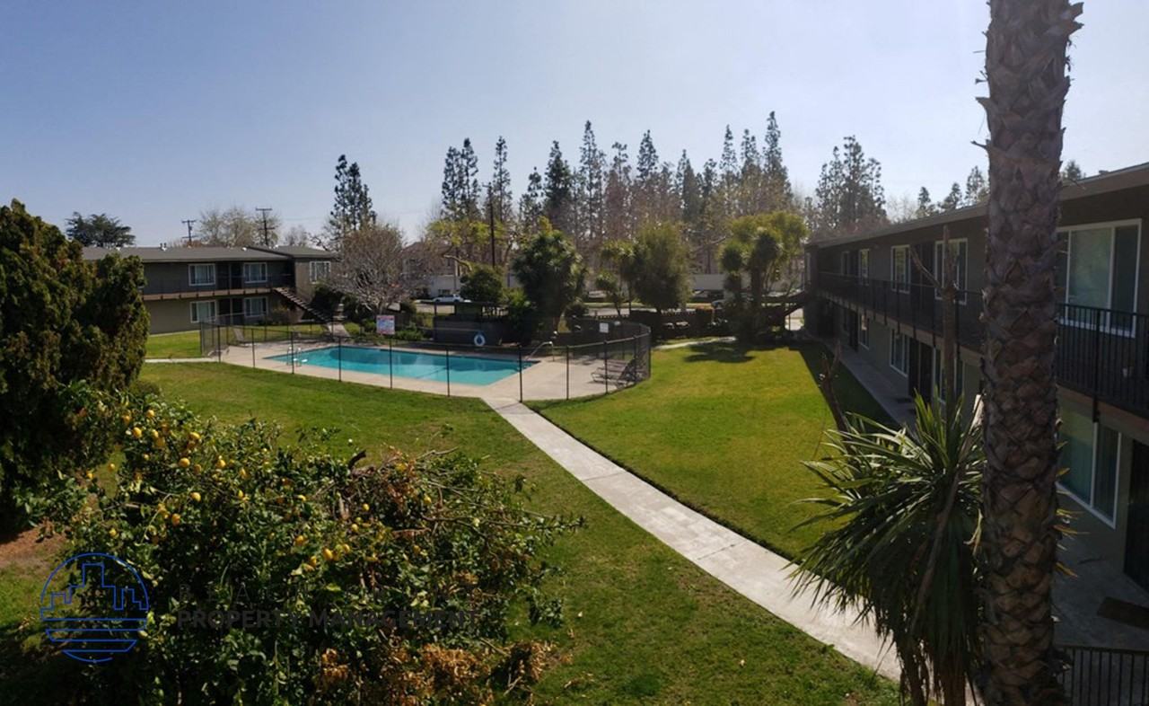 Buena Casa Apartments - Photo 5 of 16