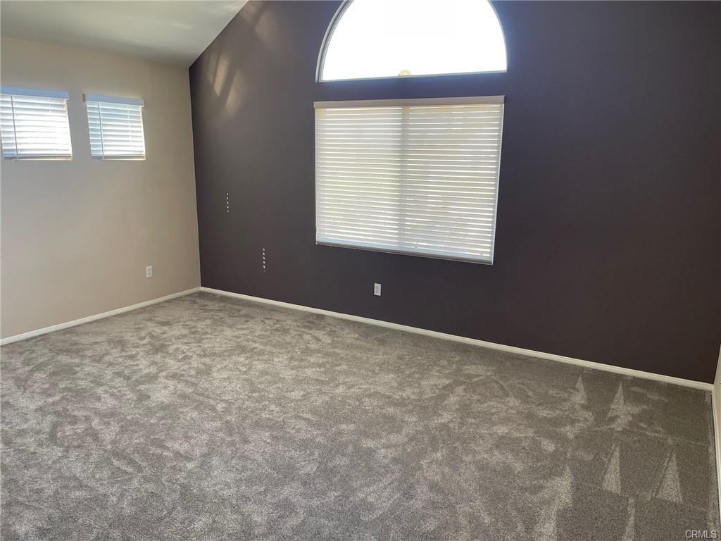 42 Hillrise - Photo 2 of 8
