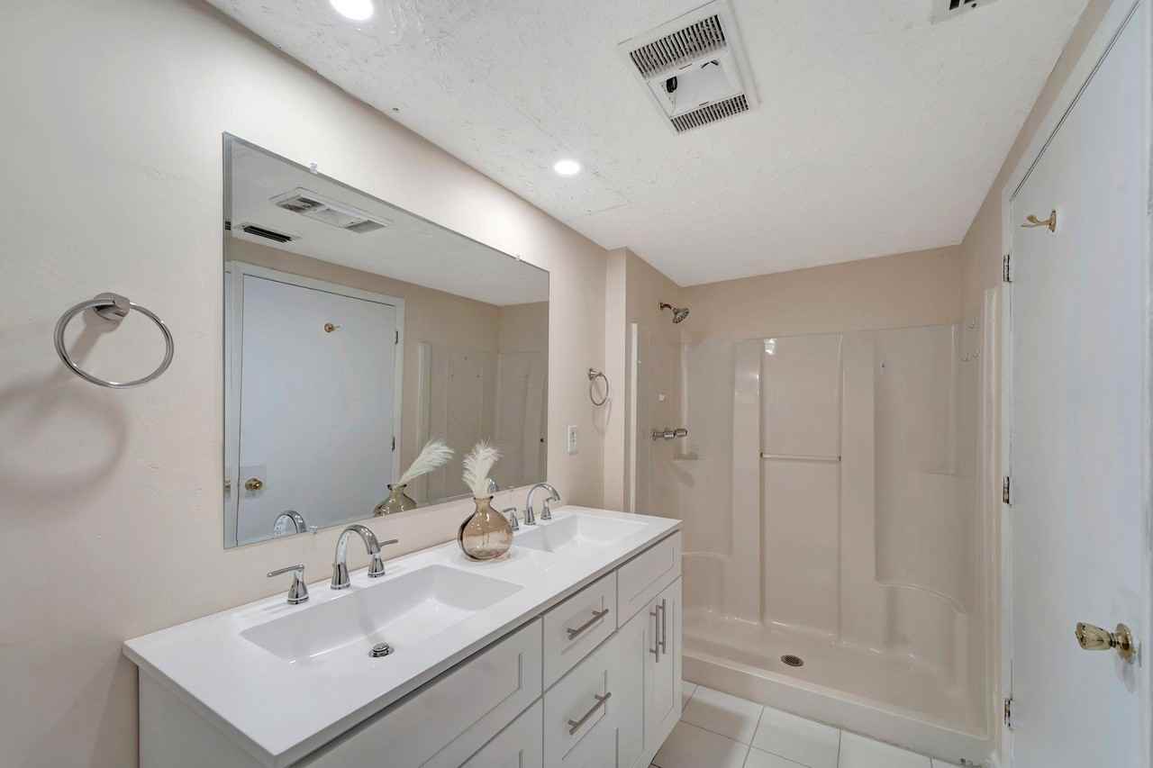 Felton Avenue - Photo 3 of 17