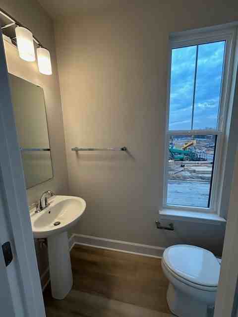 3503 Carnaby St - Photo 7 of 12