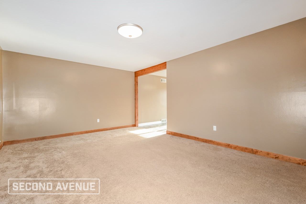 2014 Birch Rd - Photo 6 of 25