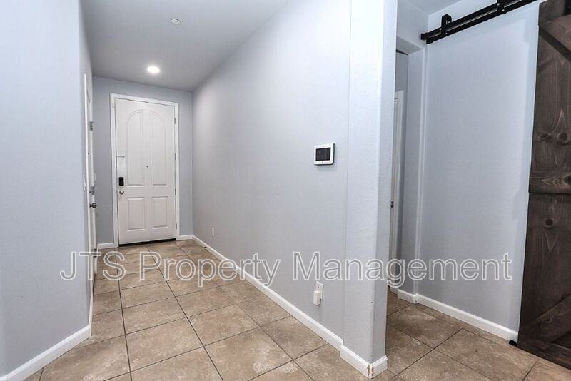 4086 Pinoche Peak Way - Photo 7 of 34