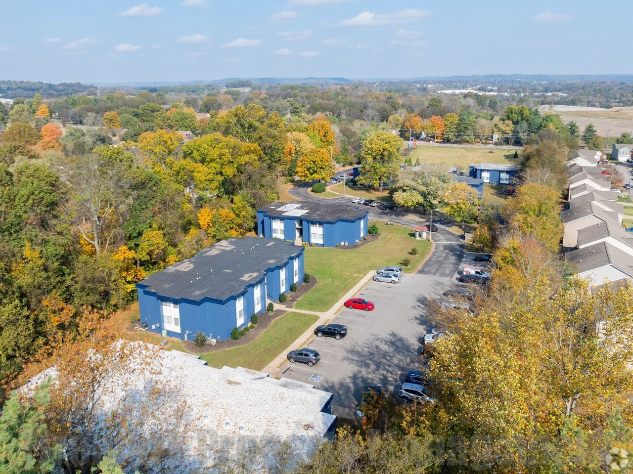 Newly Renovated Oak View Apartments - Photo 5 of 41