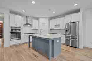 5415 Woodview Ave - Photo 1 of 1