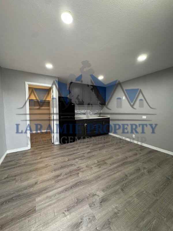 165 N 3rd St #20 - Photo 3 of 7