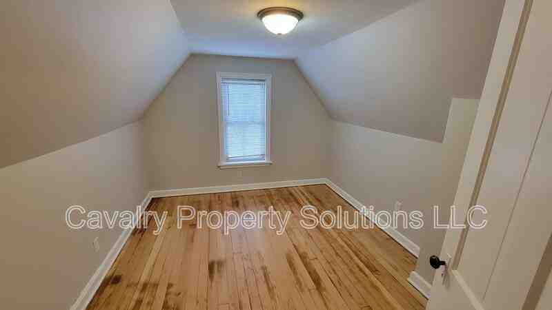 1316 Baxter Ave - Photo 3 of 38