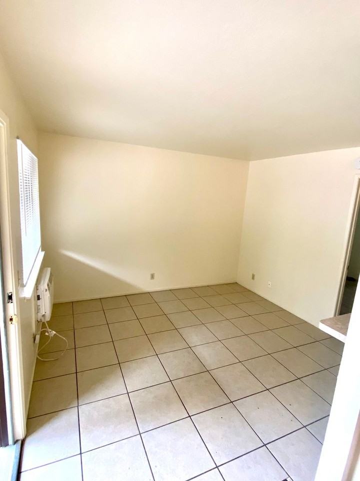 Wildflower Apartments - Photo 2 of 10