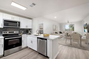 featured image of 26891 La Alameda