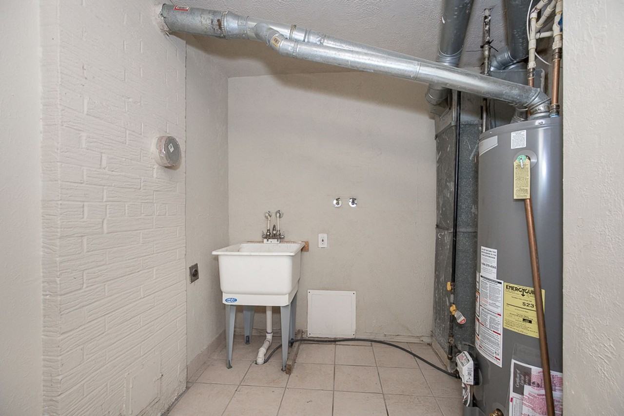 4871 Banbury Ct #25 - Photo 7 of 19