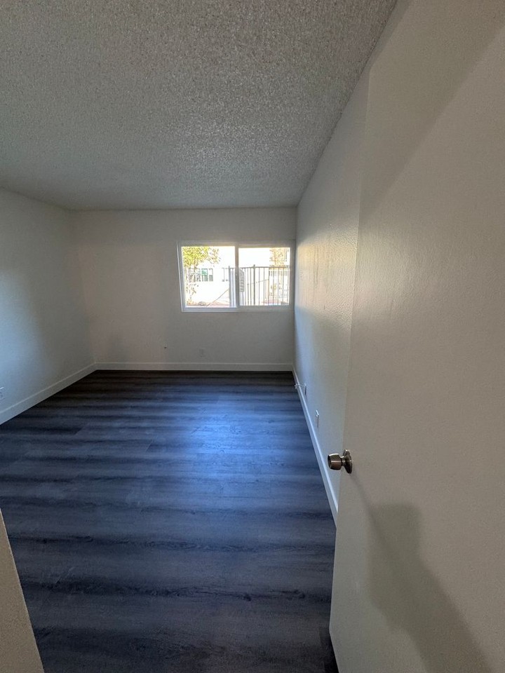 4727 W 147th St #101 - Photo 5 of 10