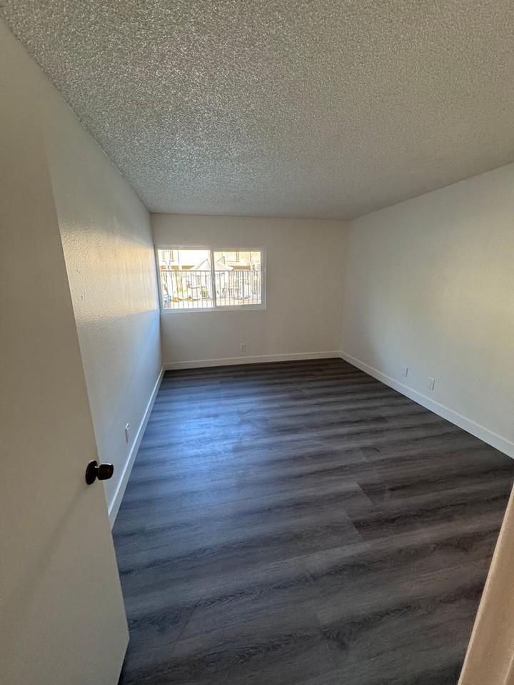 4727 W 147th St #101 - Photo 7 of 10