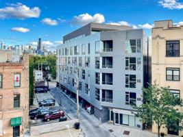 featured image of 1515 W Haddon Ave