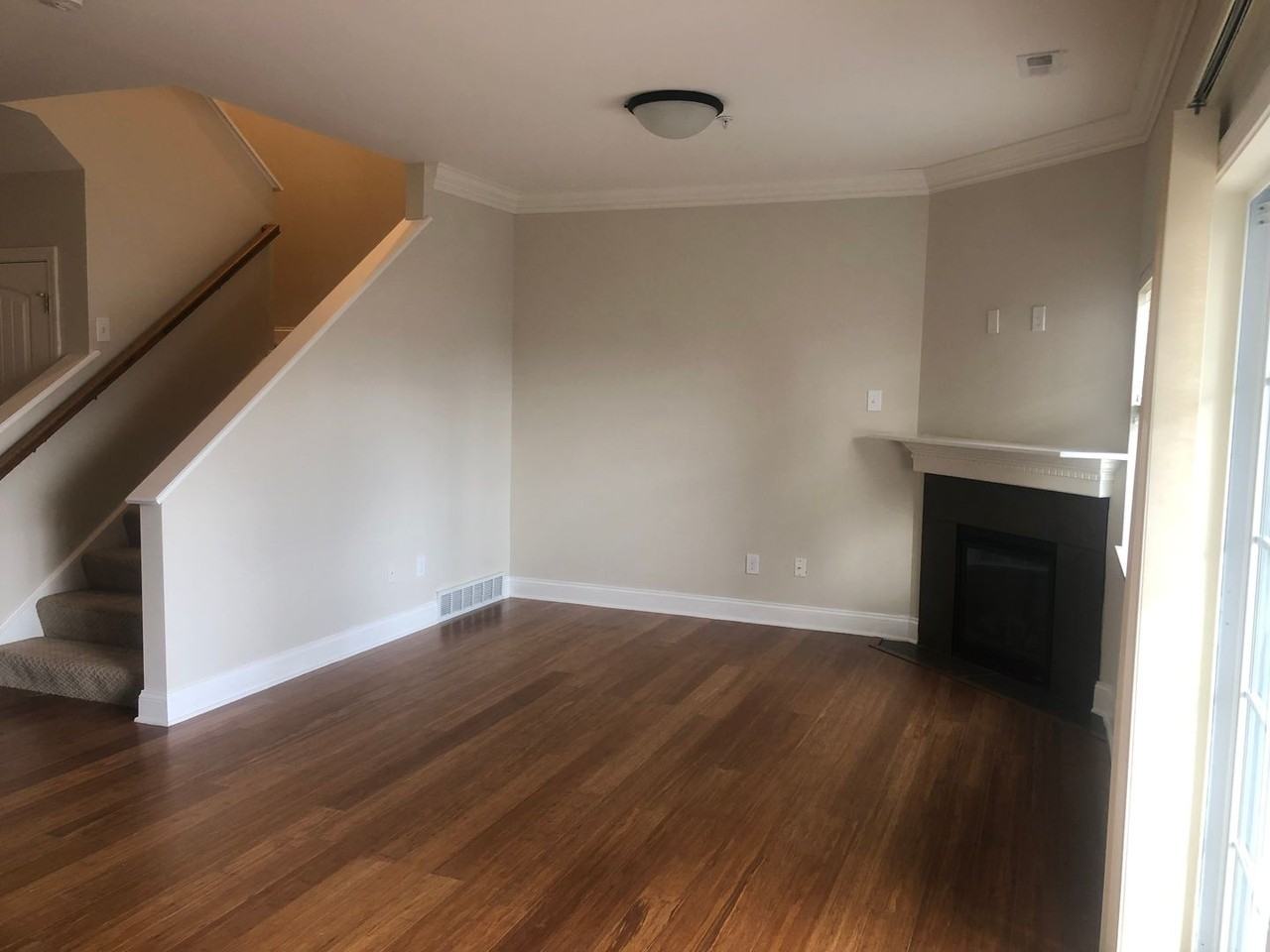 964 - Park Place Town Center - Photo 2 of 8