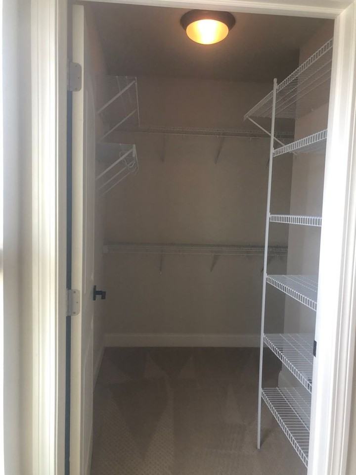 964 - Park Place Town Center - Photo 4 of 8