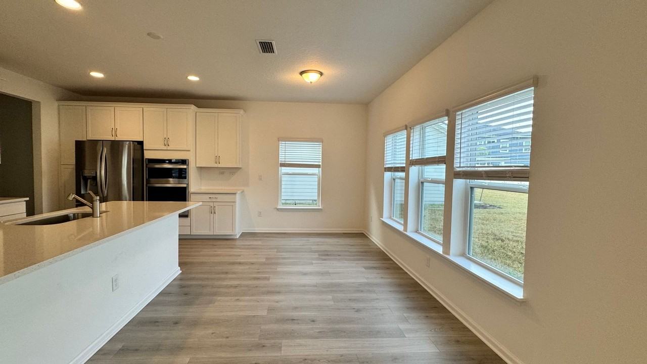 117 Crew Ct - Photo 6 of 27