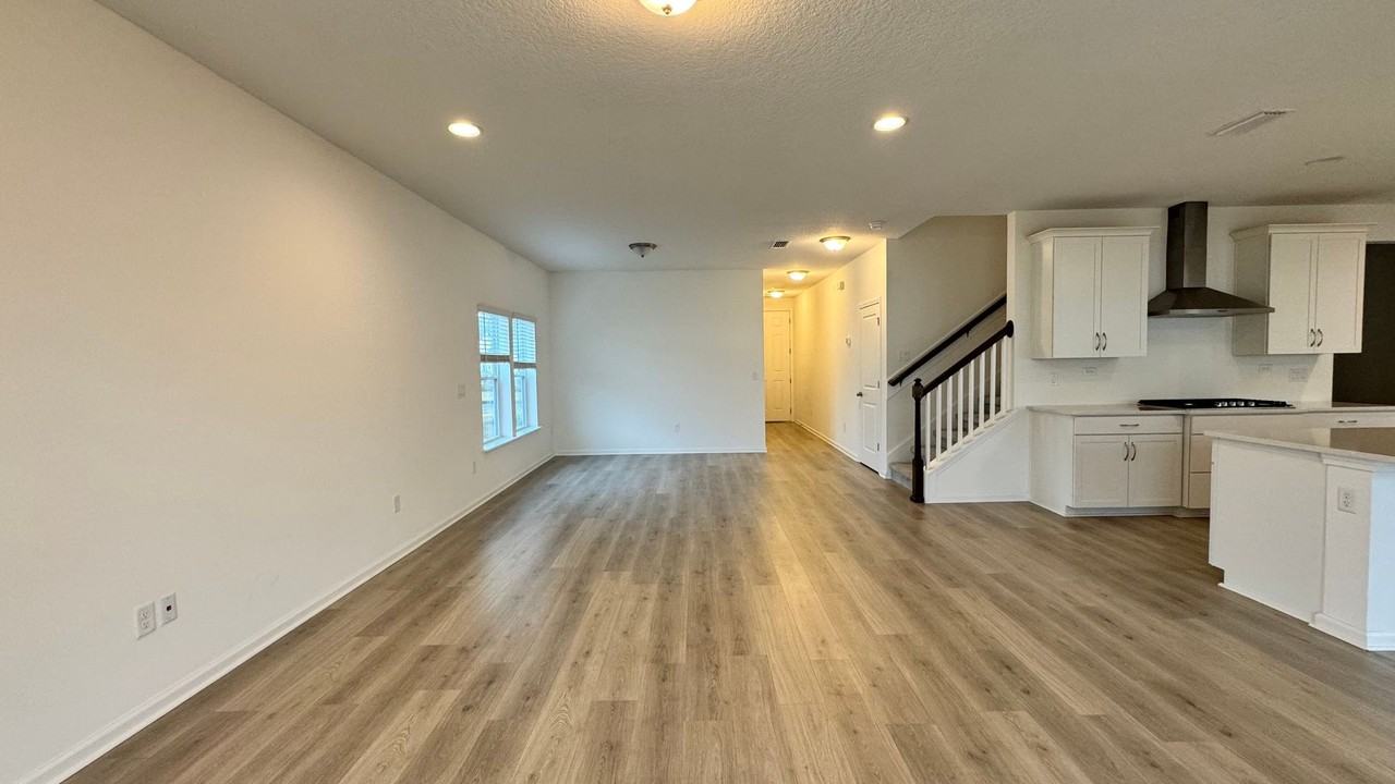 117 Crew Ct - Photo 7 of 27