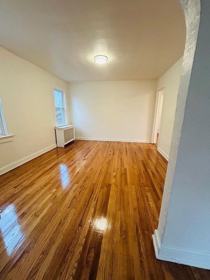 101 Tiffany Pl - Photo 2 of 8