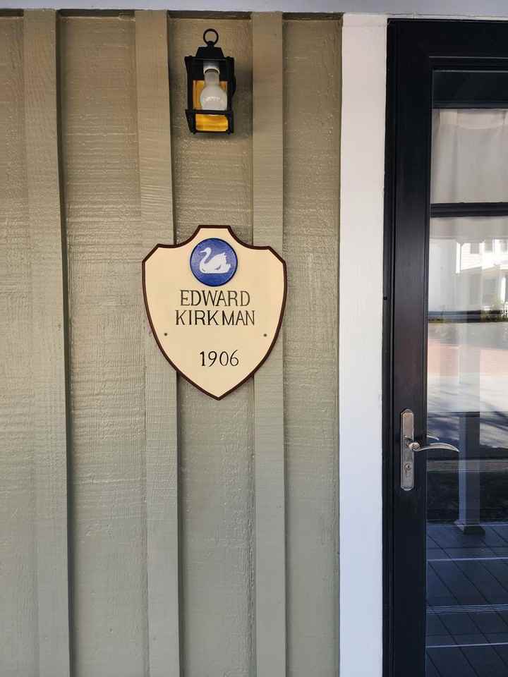 217 S Walnut St - Photo 4 of 32