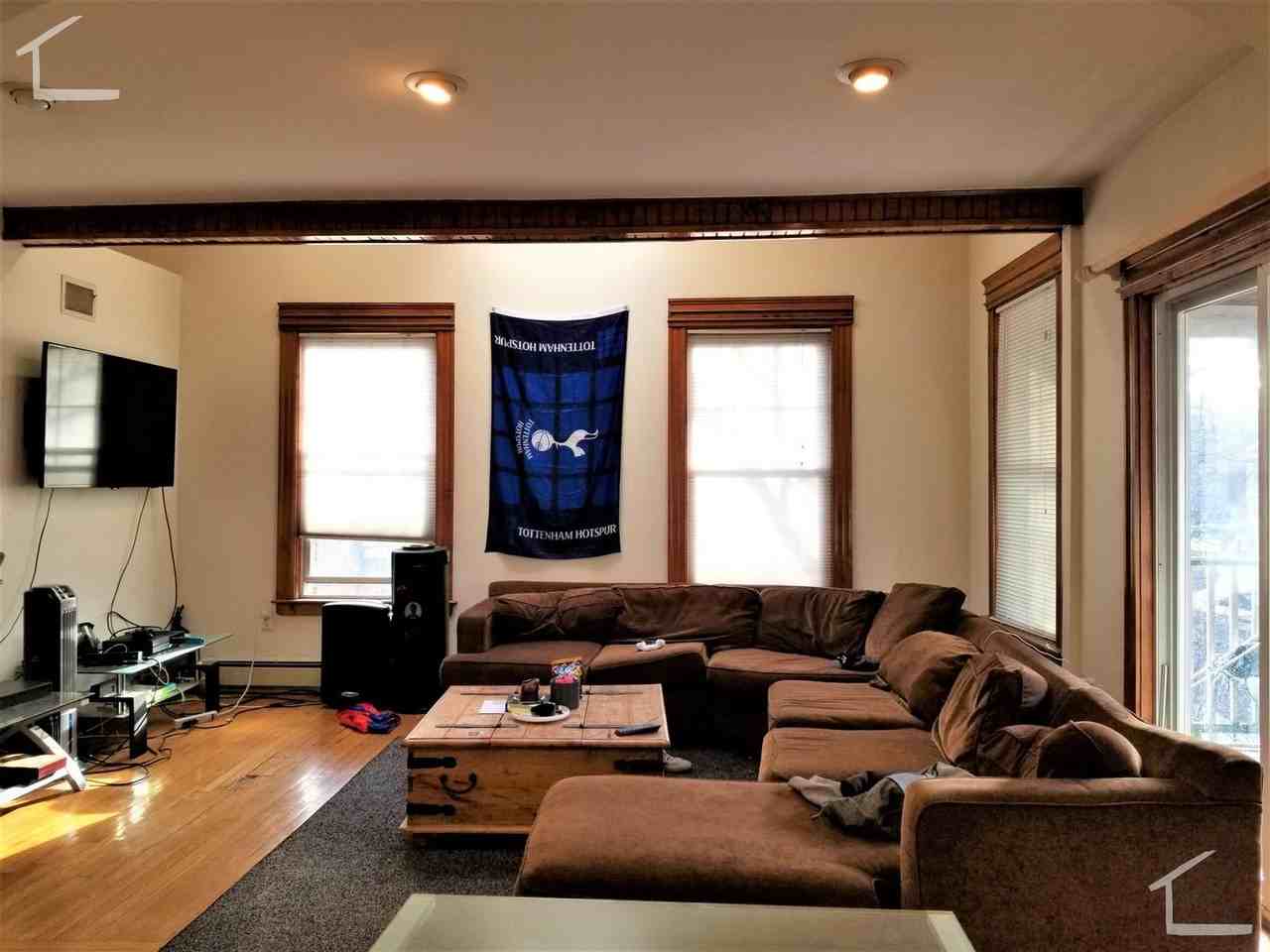 3r Babcock Street - Photo 7 of 20