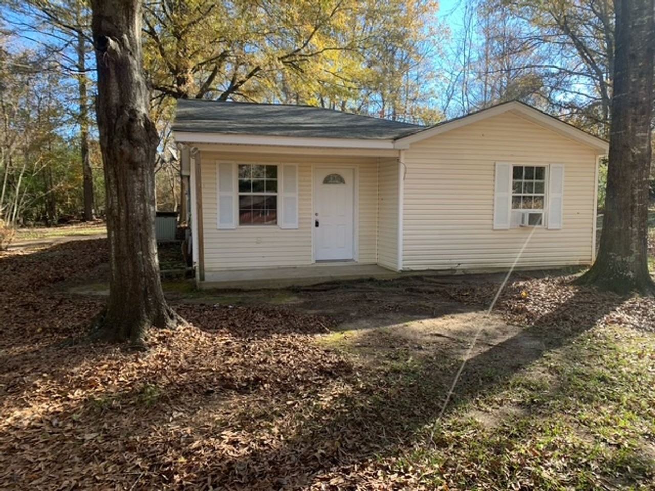 30111 Butler Rd - Photo 2 of 18