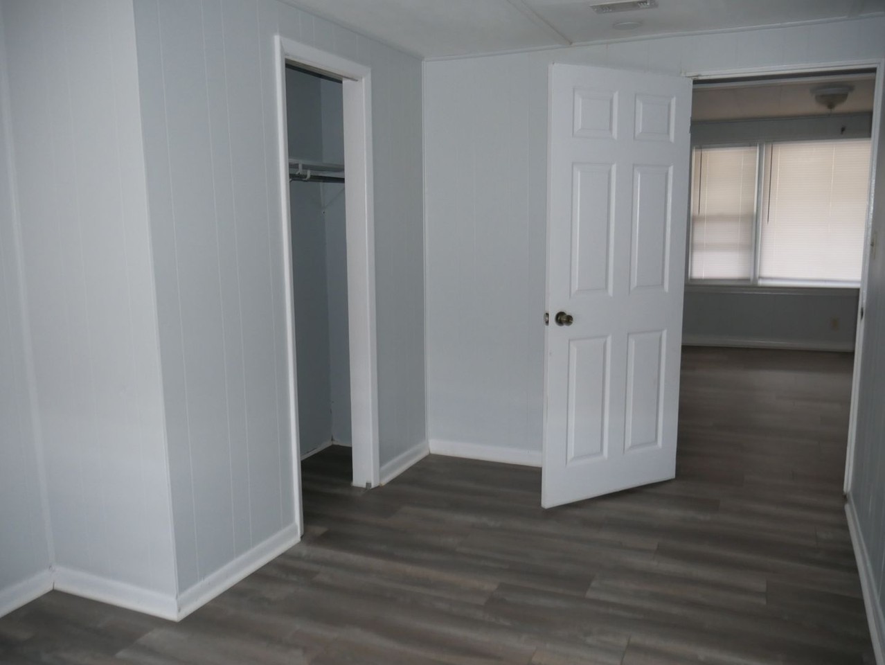 2937 Dogwood Cir - Photo 3 of 13