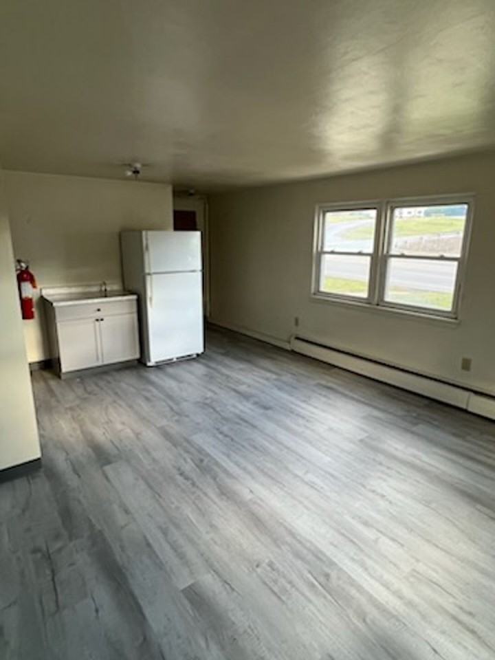 2171 E College Ave - Photo 6 of 12