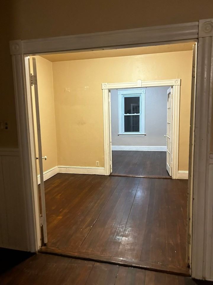 New Bedford - Photo 3 of 5