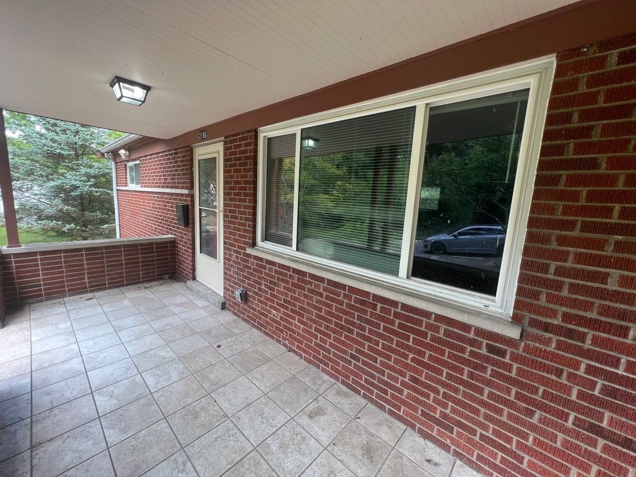 2166 Clara St - Photo 3 of 23