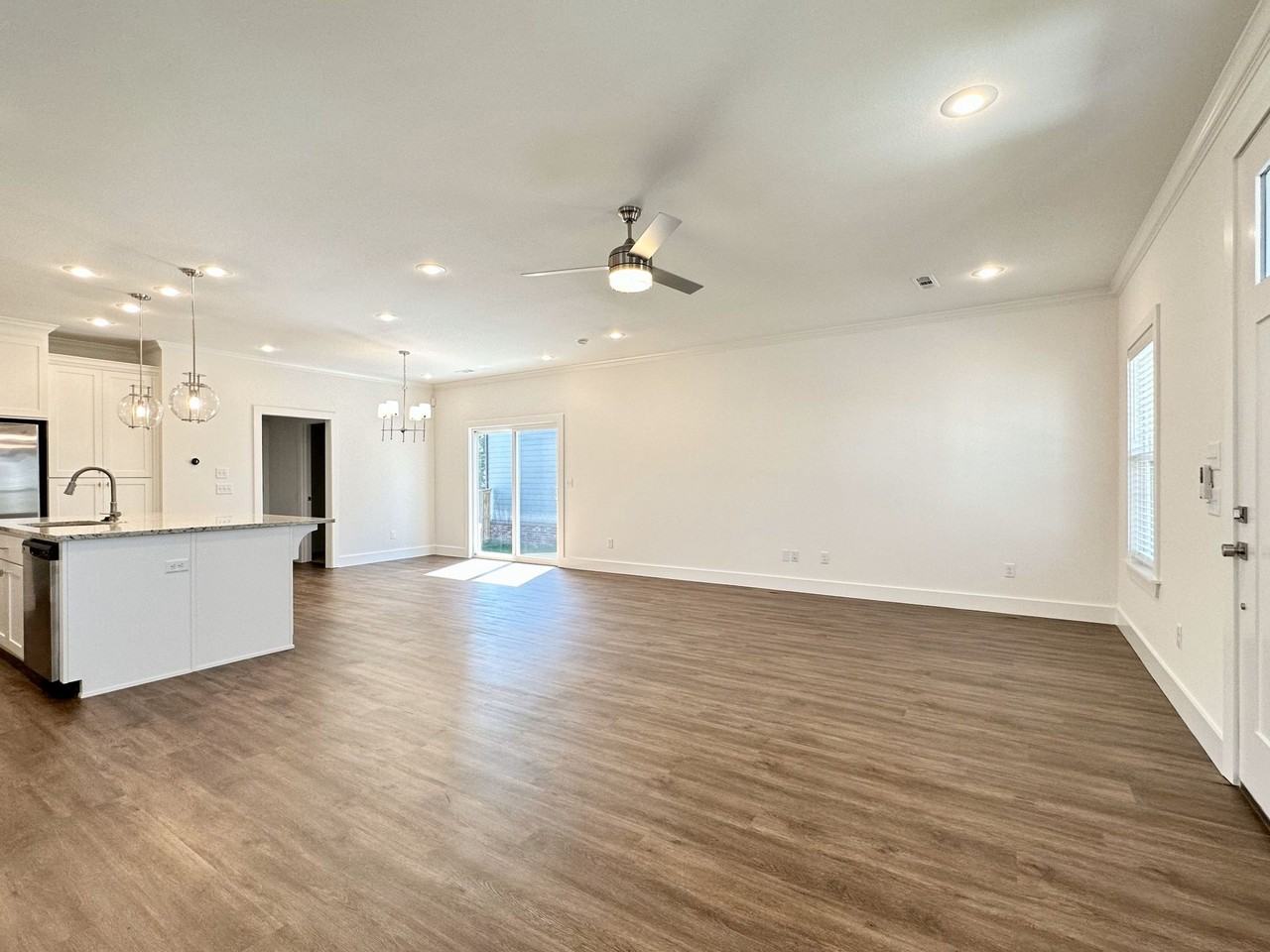 4255 W Bronco - Photo 2 of 28