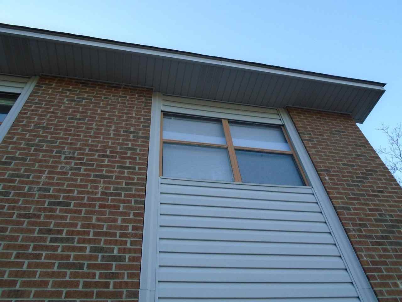 5913 Labonte Rd - Photo 2 of 13