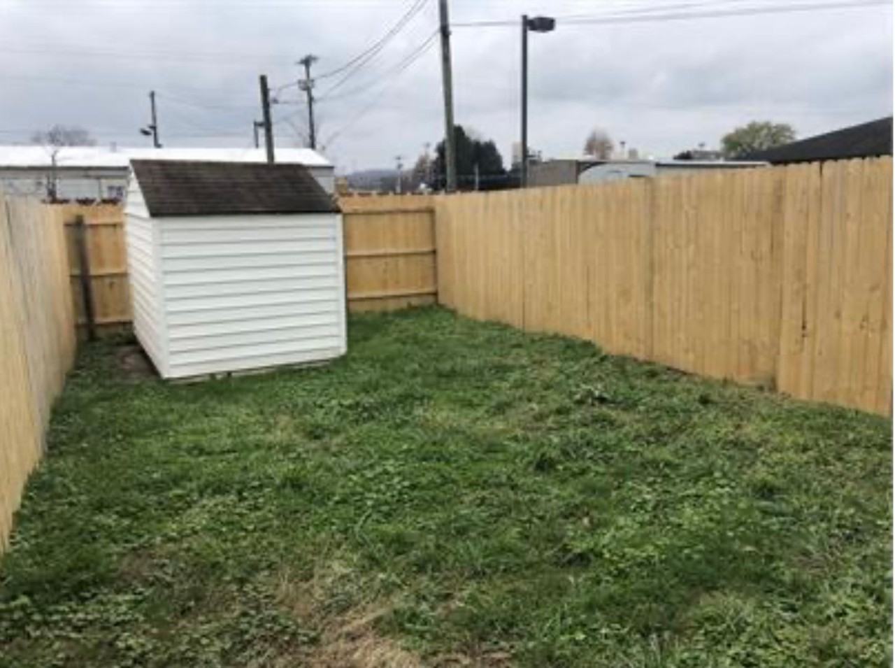 209B Hillside Dr - Photo 3 of 16