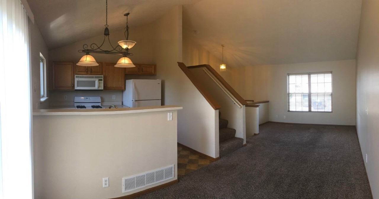 2703 Michaela St - Photo 3 of 8